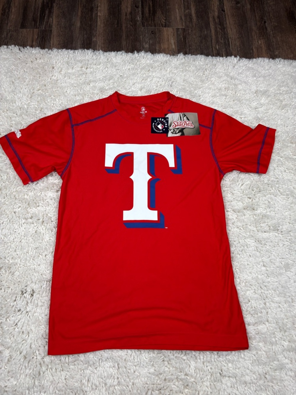 NWT Texas Rangers Stitches MLB Genuine Merchandise Performance Shirt Red Small
